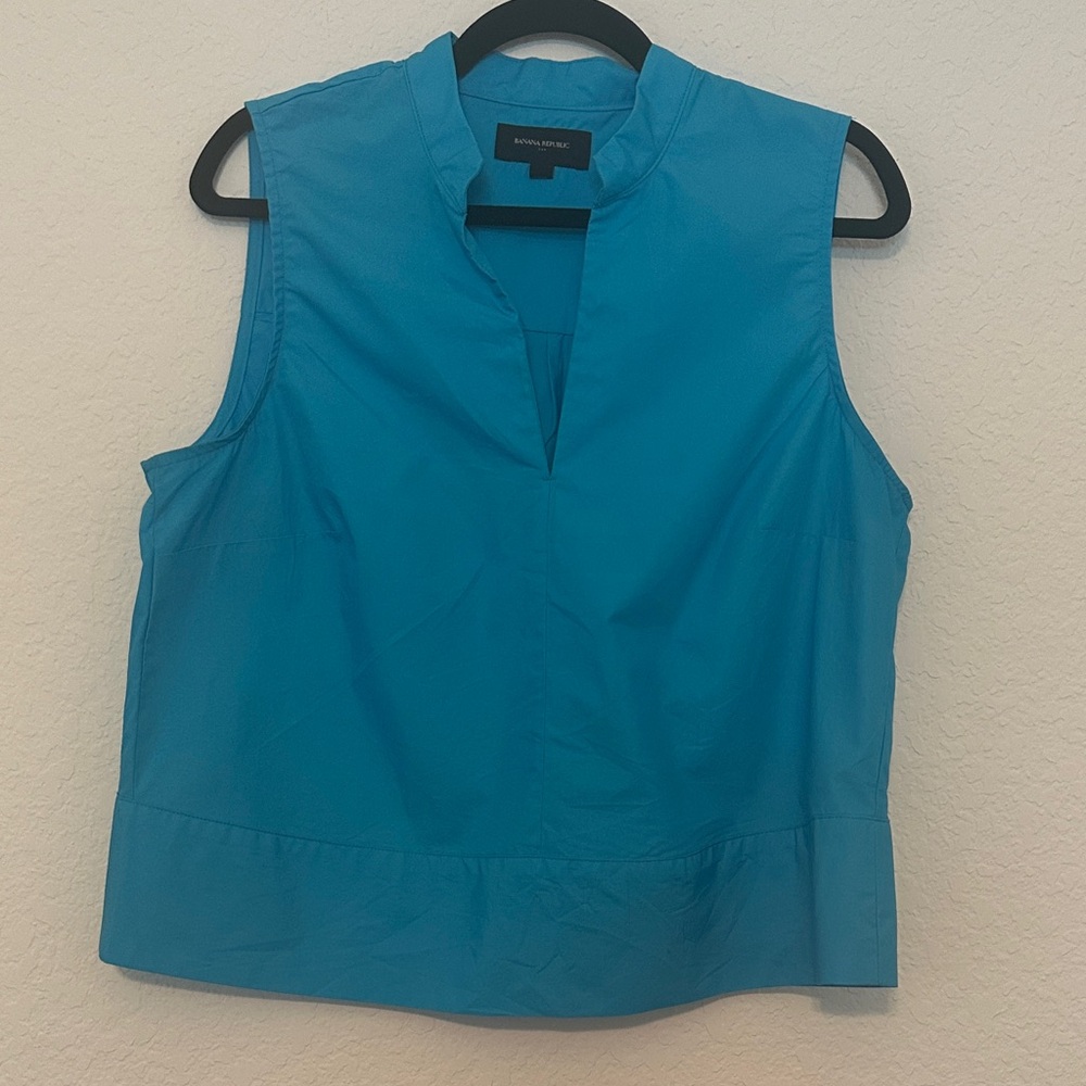 Banana Republic Sleeveless Split-Neck Top - Teal